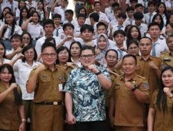 Study Tour SMAN 1 Motoling di Kantor DPRD Sulut, Anggota DPRD Sulut Billy Lombok Edukasi Ratusan Generasi Muda