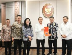 Lobby Tingkat Dewa Gubernur Yulius Selvanus Bawa “Oleh Oleh” Hampir Rp. 1 Triliun Bangun Infrastruktur Perikanan dan Pelabuhan Bitung, BW : Luar Biasa