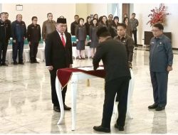 Sah ! Gubernur Yulius Lantik Johnny Suak Nahkodai Kaban Kesbangpol Sulut Definitif