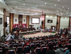 Ketua DPRD Sulut Andi Silangen Umumkan Pergantian Personil Fraksi Demokrat