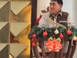 Hadiri Ibadah Natal di GMIM Eben Haezar Manado, Gubernur Yulius Selvanus Serukan Solidaritas Untuk Korban Bencana