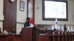 Tegaskan Semangat Petarung, Gubernur Yulius Selvanus Minta Birokrasi Kerja Disiplin, Integritas Tanpa Kompromi