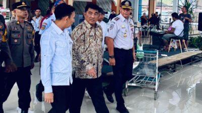 Tinjau Arus Mudik 2026, Gubernur Yulius Apresiasi Kesiapan Sarana di Terminal Malalayang