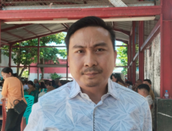 Reses di Maesa, Nick Lomban Desak BPJN Sulut Segera Tambal Jalan Berlubang di Bitung