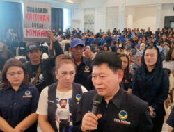 Buntut Berita Tempo, Ratusan Kader NasDem Sulut Gelar Aksi Protes, Victor Mailangkay: Pemberitaan Tidak Sesuai Fakta!