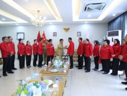 Perkuat Semangat ‘Baku Tongka’, Gubernur Yulius Selvanus dan PDIP Sulut Sepakat Bangun Daerah